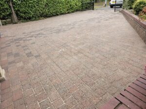 Block paved driveway cleaning